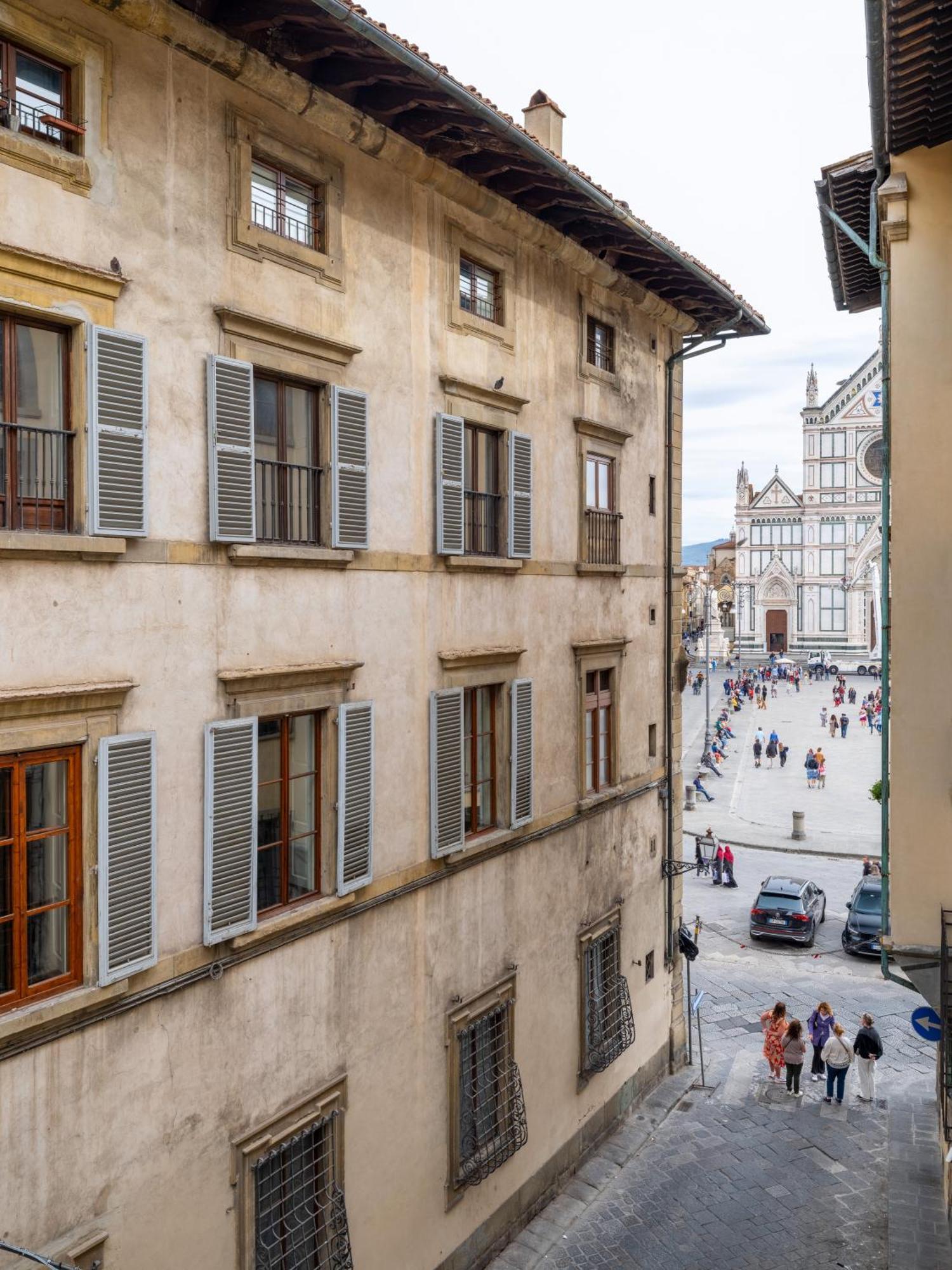 Santa Croce Junior - Dolcevita Florenz