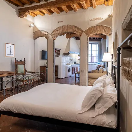 Santa Croce Junior Suite - Dolcevita Holiday Florence Exterior photo